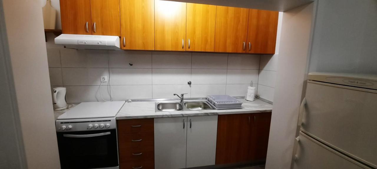 Apartmani "Alenka" Primosten Exterior photo
