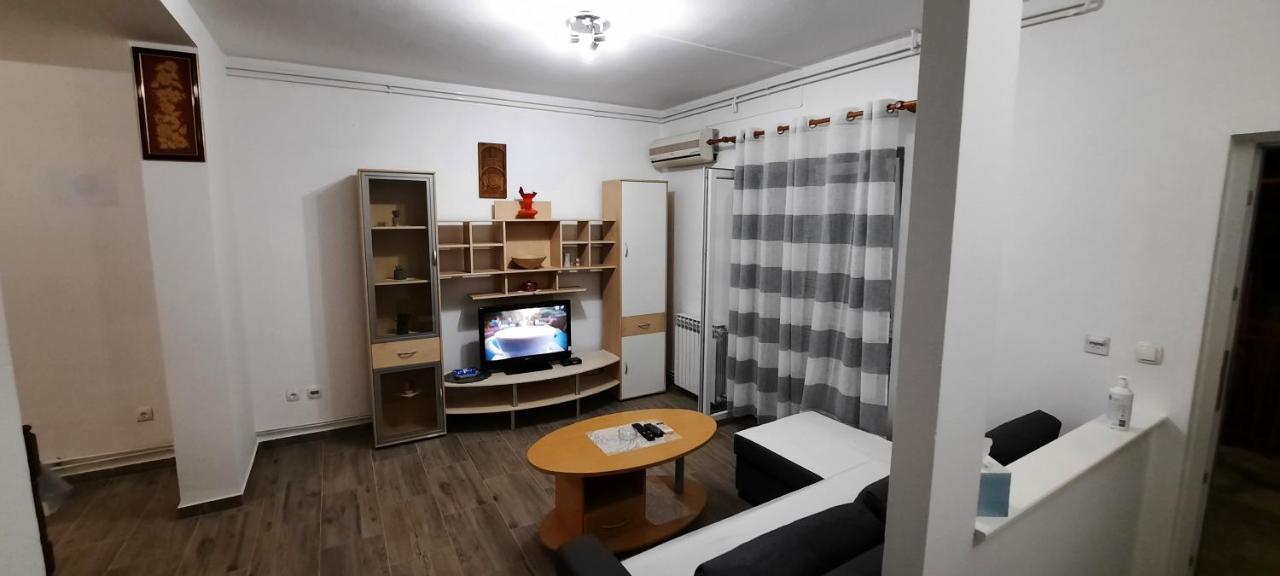 Apartmani "Alenka" Primosten Exterior photo