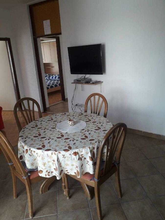 Apartmani "Alenka" Primosten Exterior photo